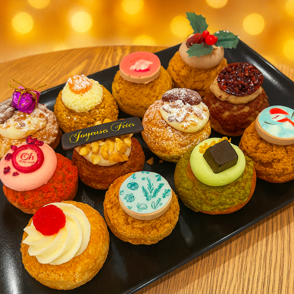 Coffret de 12 choux festifs